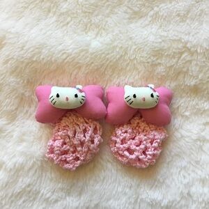 Vintage-Hello Kitty Pink Crochet Wrap Hair Clip Set